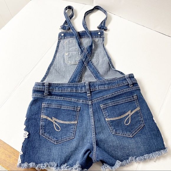 Jordache White Floral Applique Denim Short Alls XL (14-16) Juniors - Picture 2 of 7